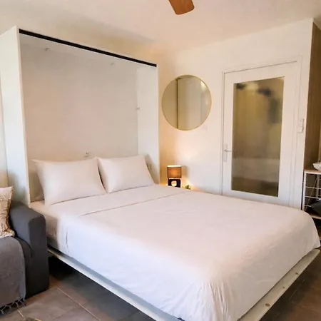 Apartamento With Loggia 300m From The